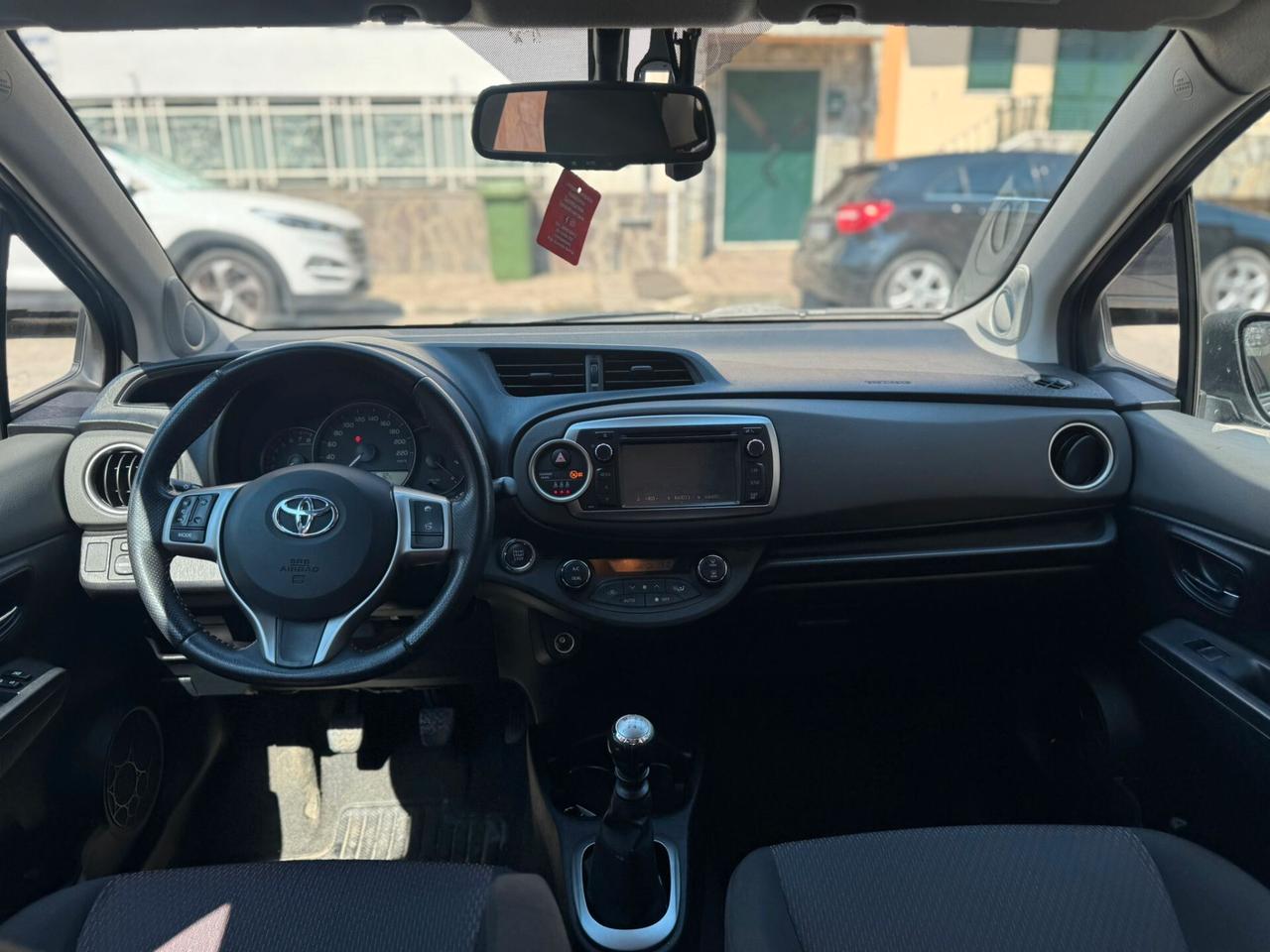 Toyota Yaris 1.3 5 porte Lounge