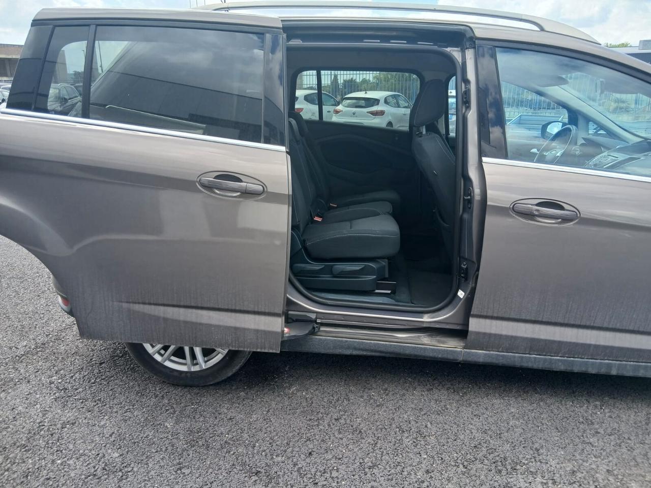 Ford Grand C-Max 1.6 TDCi 115CV Titanium 7 posti