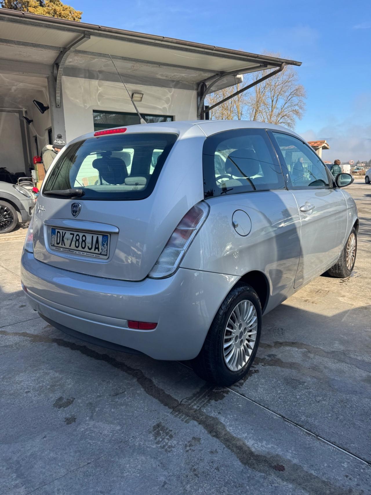Lancia Ypsilon 1.2