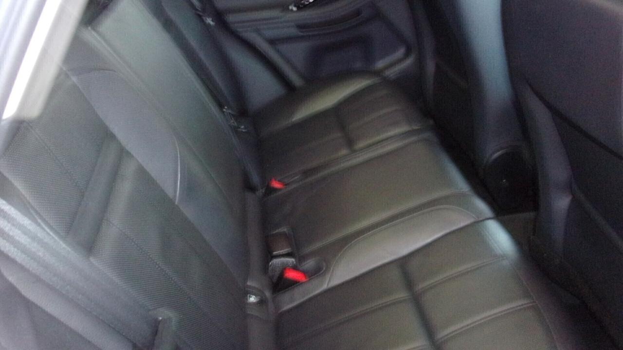 Land Rover Range Evoque 2.0D I4 204 CV AWD Auto R-Dynamic HSE