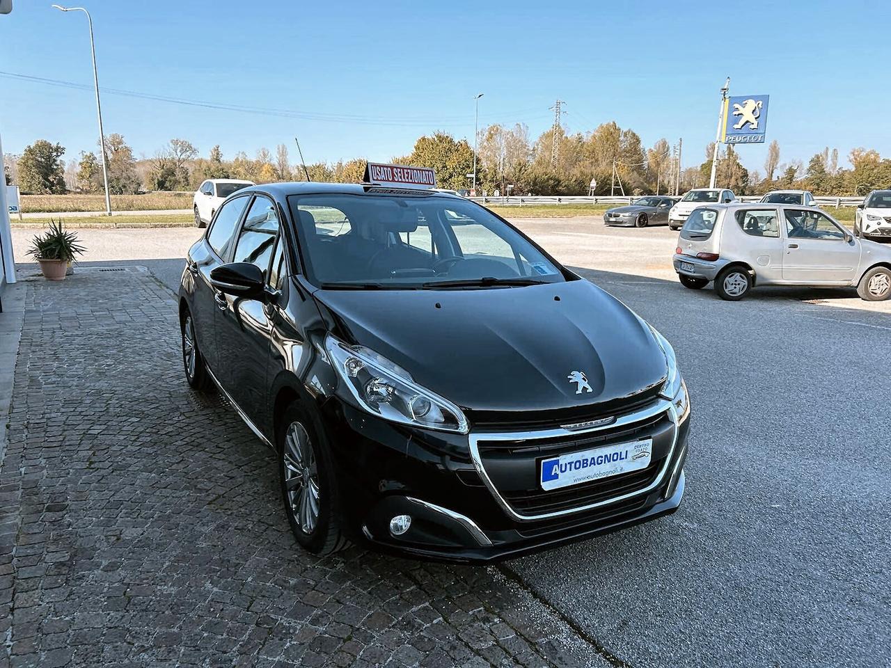 Peugeot 208 ACTIVE PureTech 82 5 p. NEOPATENTATI