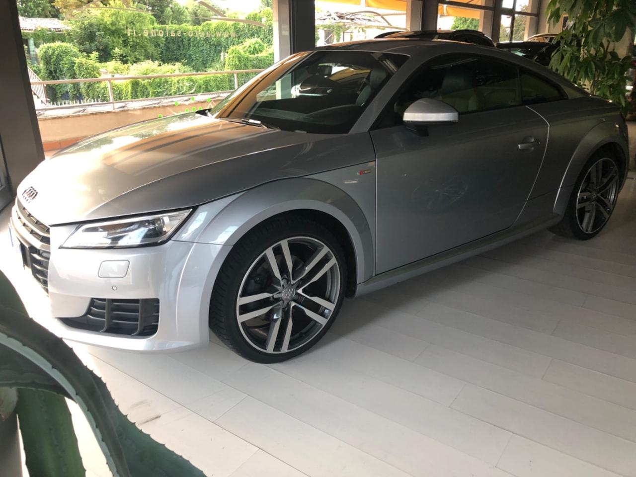 Audi TT Coupé 1.8 TFSI S line