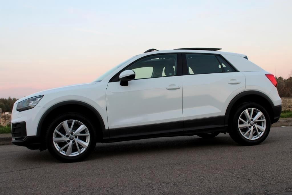 AUDI Q2 1.6 TDI 115CV *TETTO APRIBILE *CERCHI 17''