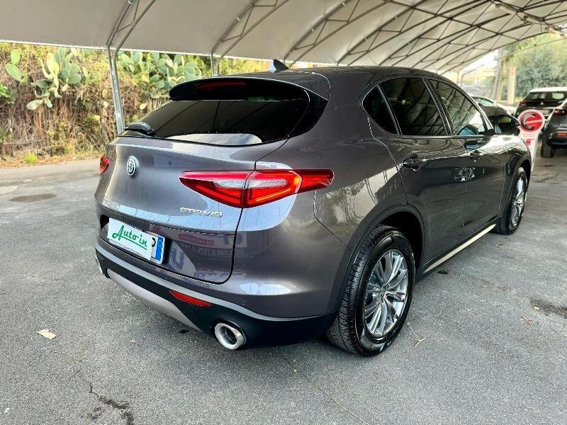 Alfa Romeo Stelvio 2.2 Turbodiesel 160 CV AT8