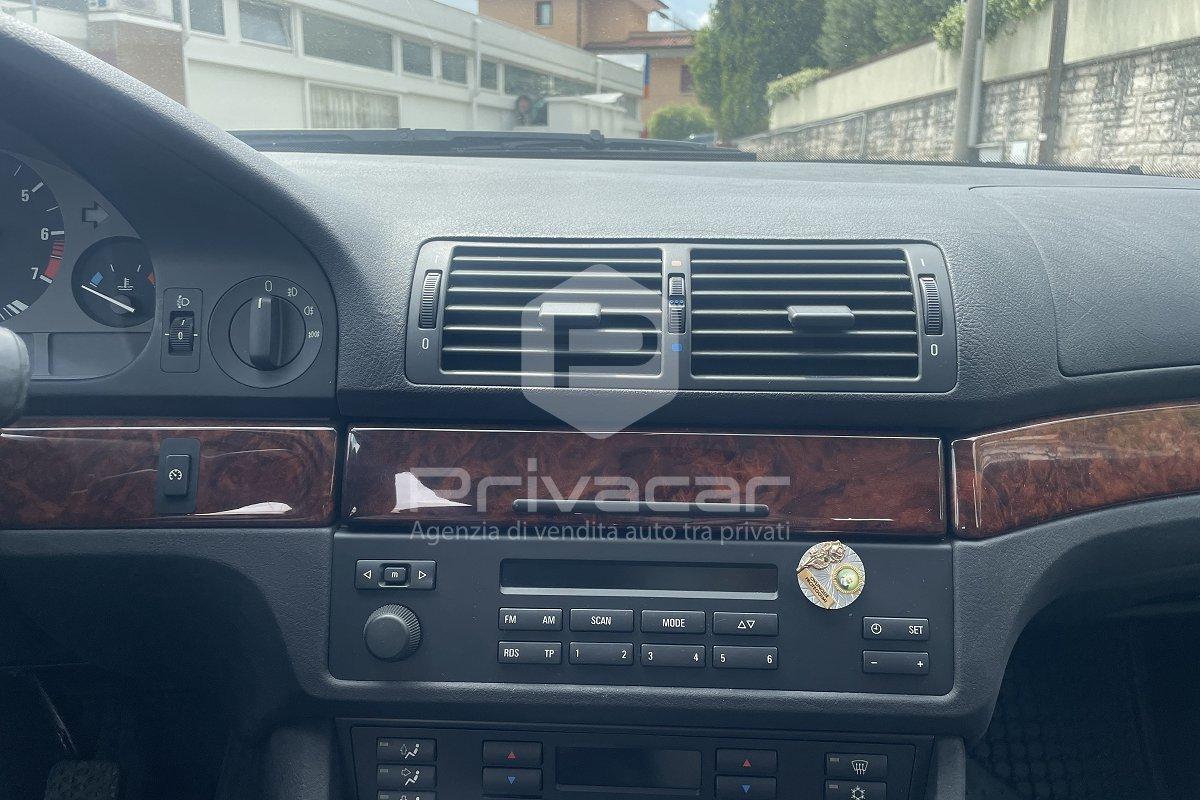 BMW 520i 24V cat