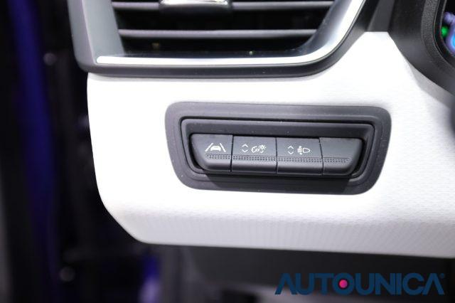 RENAULT Clio FULL HYBRID E-TECH 145 CV 5 PORTE TECHNO FULL LED