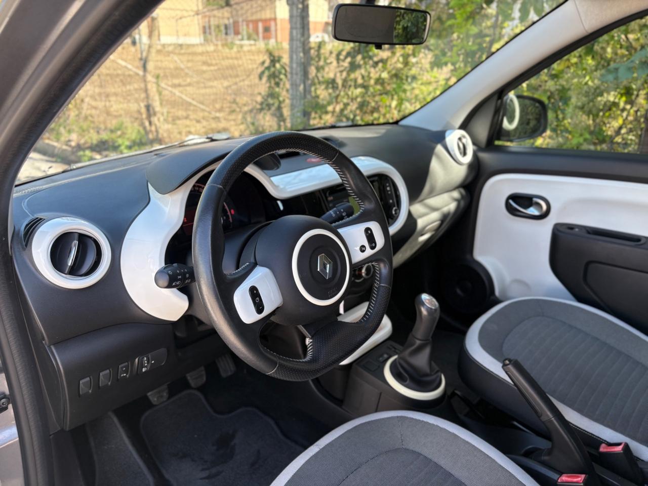 Renault Twingo SCe Intens FULL/LED/NAV