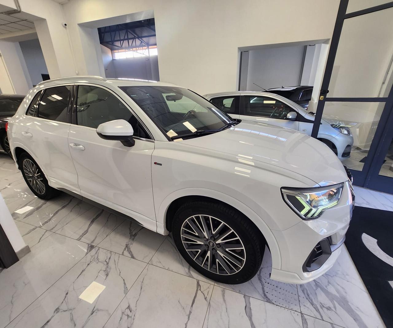 Audi Q3 35 TDI S tronic S line editioN