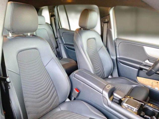 MERCEDES-BENZ GLB 180 d Automatic Business Extra