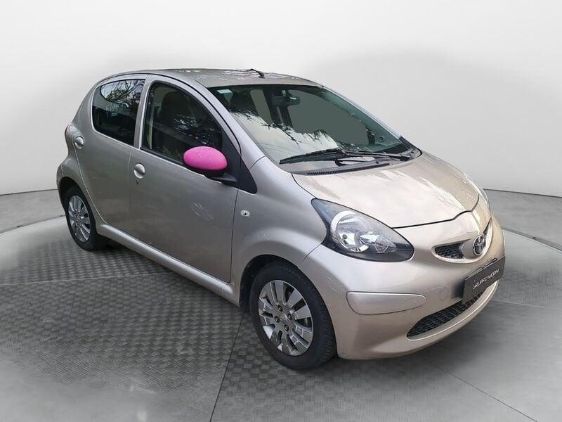 Toyota Aygo Aygo 1.0 12V VVT-i 5 porte Now