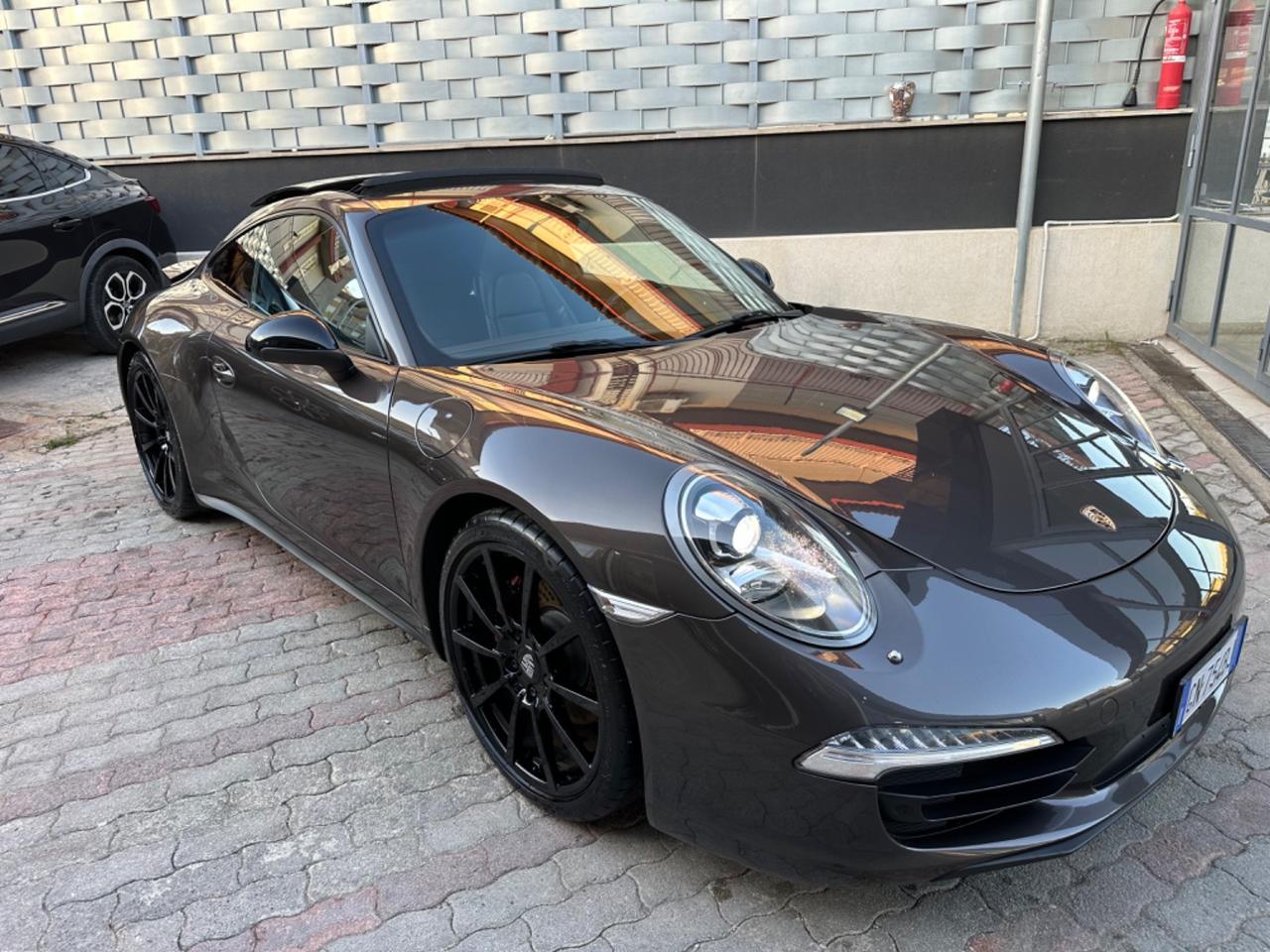 Porsche 911 991 3.4 Carrera 4 Coupé Stra Full 2015