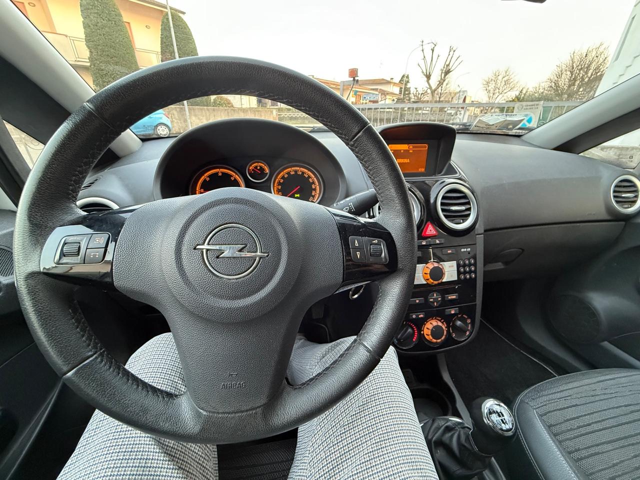 Opel Corsa 1.3 CDTI NEOPATENTATI 2014 UNICO PROP