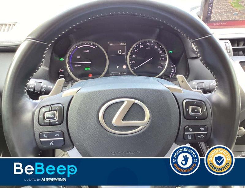 Lexus NX 300H 2.5 PREMIUM 4WD CVT