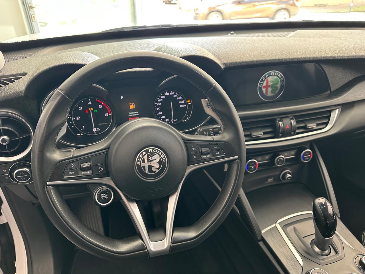 Alfa Romeo Stelvio 2.2 Turbodiesel 180 CV AT8 Q4 Business