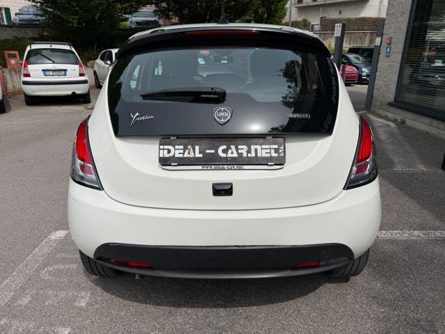 LANCIA Ypsilon 1.0 FireFly 5 porte Hybrid Gold