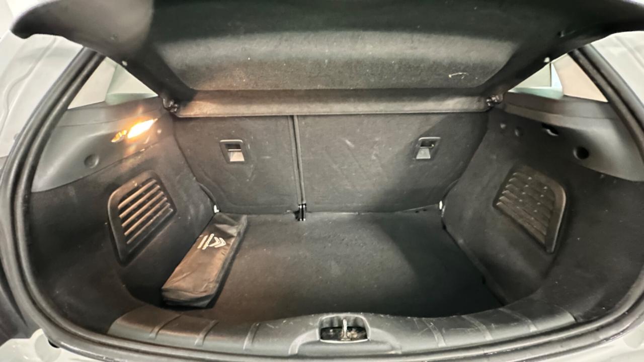 Citroen C3 1.1 benzina. Ok neop. 2013. Unicpro