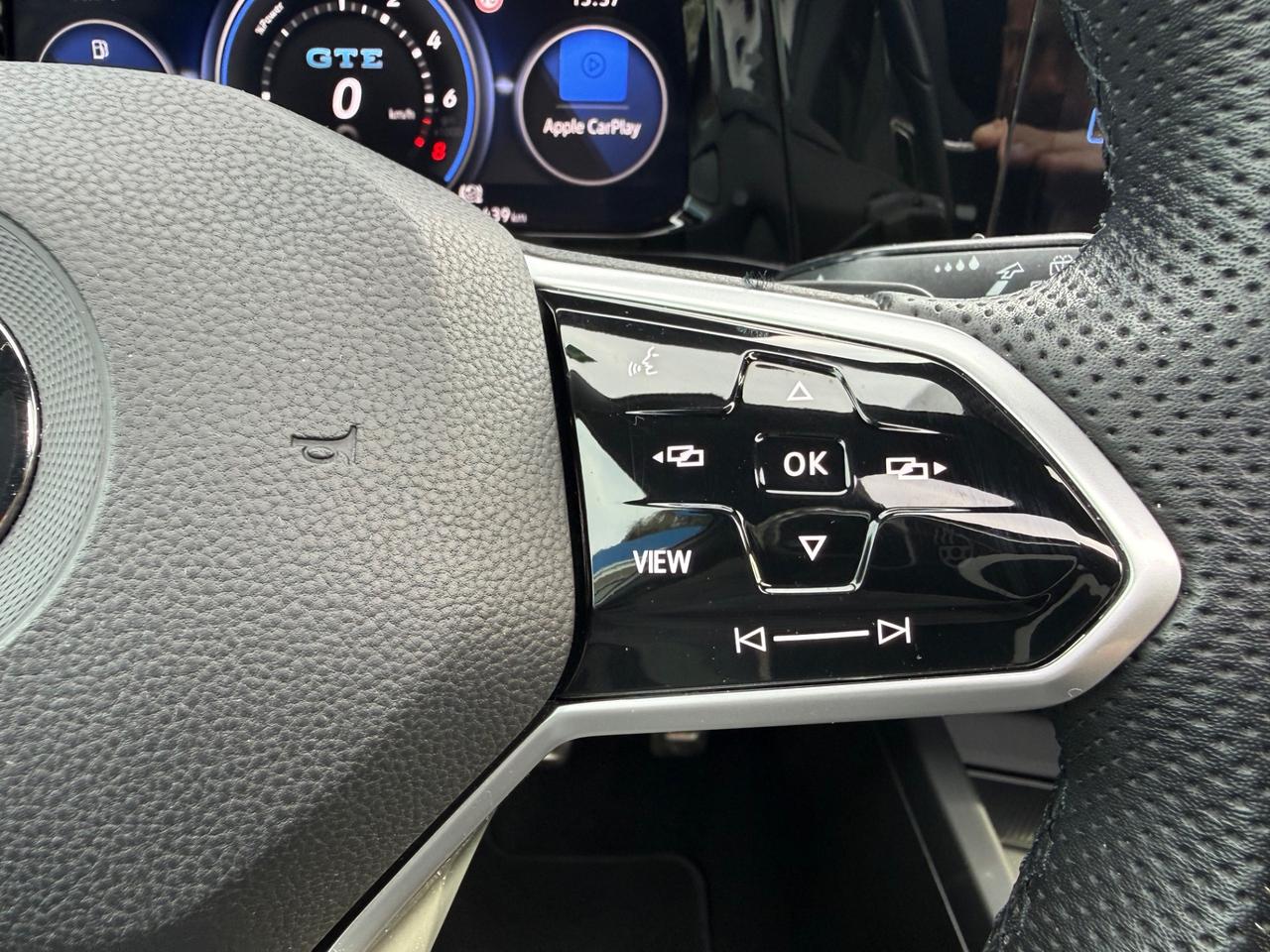 Golf 1.4 Plug-In Hybrid DSG GTE 245 CV