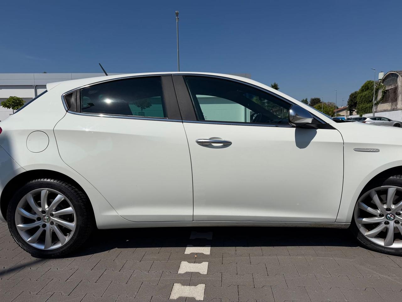 Alfa Romeo Giulietta 2.0 JTGM 16V 140 CV DI #10774