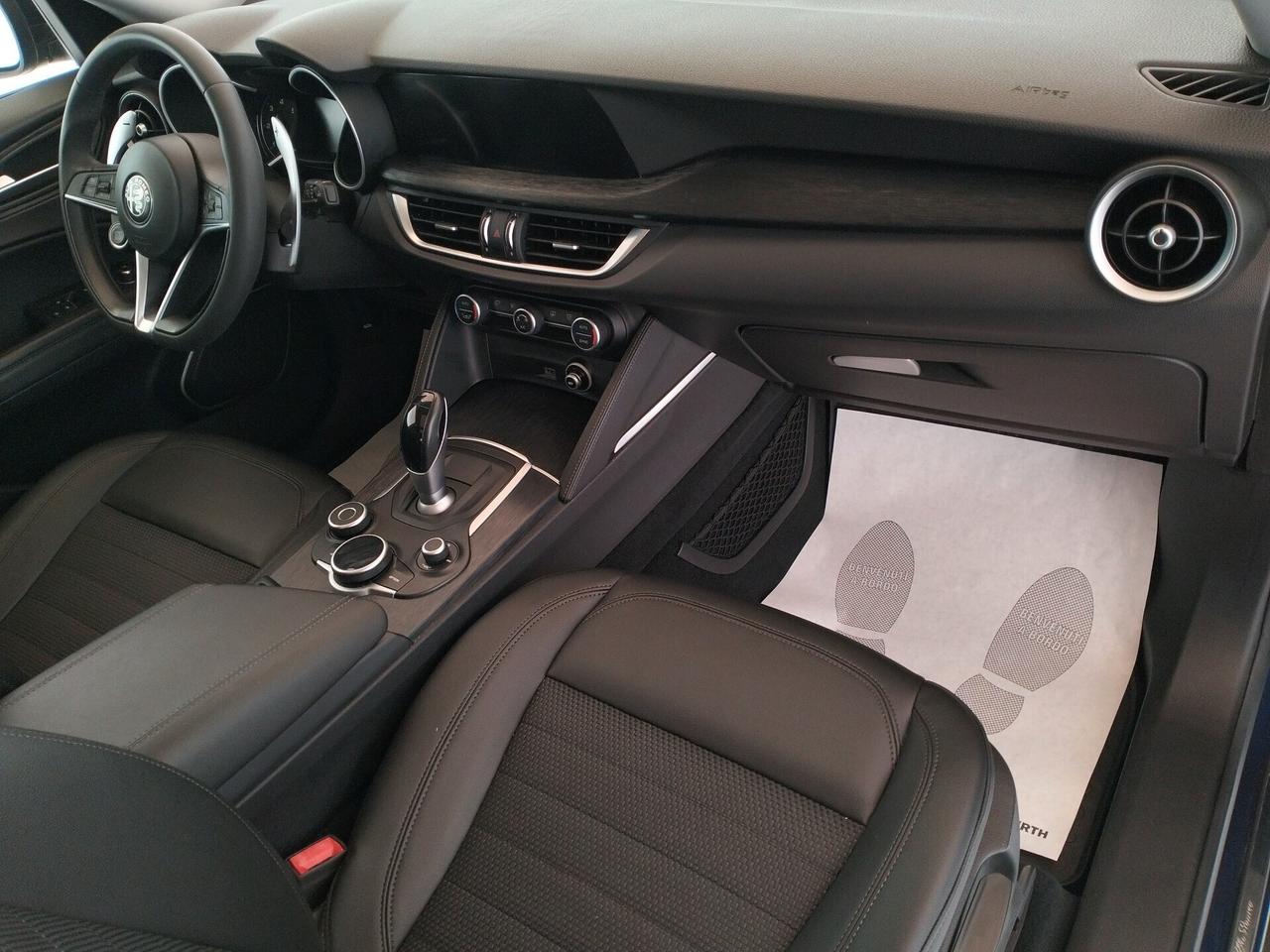 ALFA ROMEO STELVIO 2.2 t Executive Q4 190cv auto my19 - TETTO PANORAMICO - IVA ESPOSTA