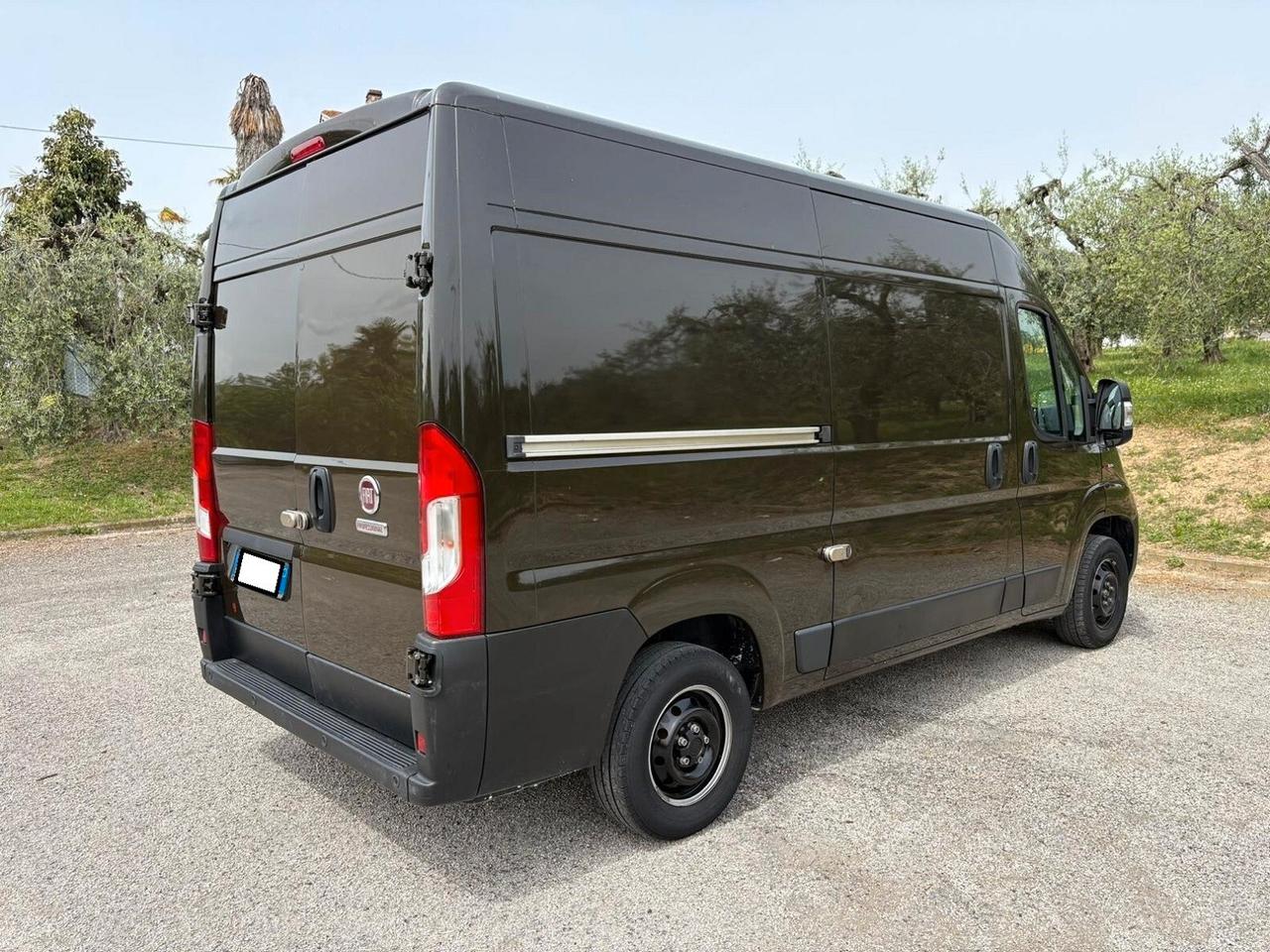 FIAT Ducato 2.3Mjt PM-TM FUR All. Profess. 11-2021