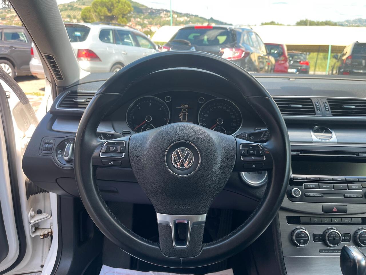 Volkswagen Passat Var. 2.0 TDI DSG High. BM.Tech. NEO PATENTATI