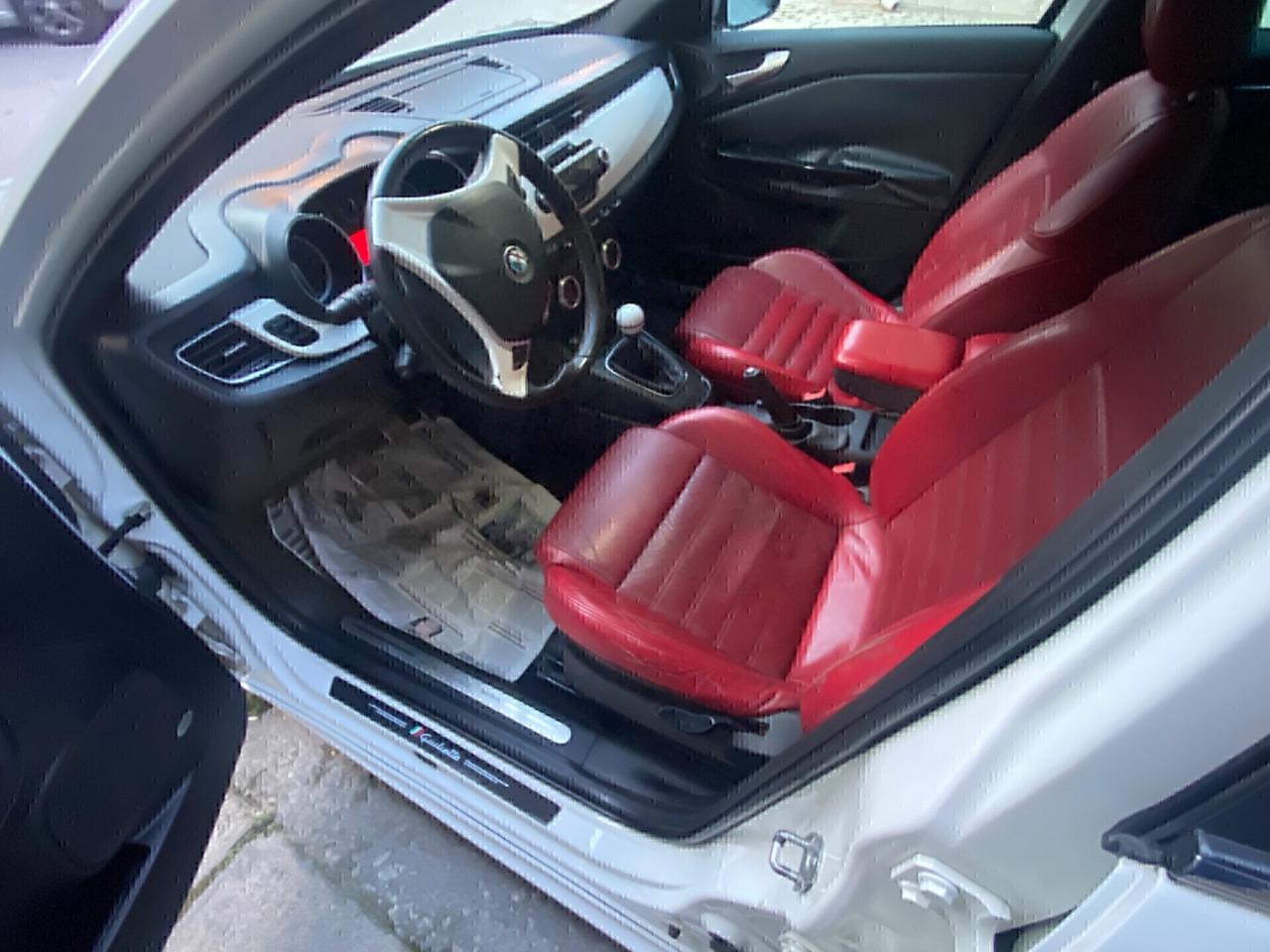 Alfa Romeo Giulietta 1750 TBi Quadrifoglio Verde