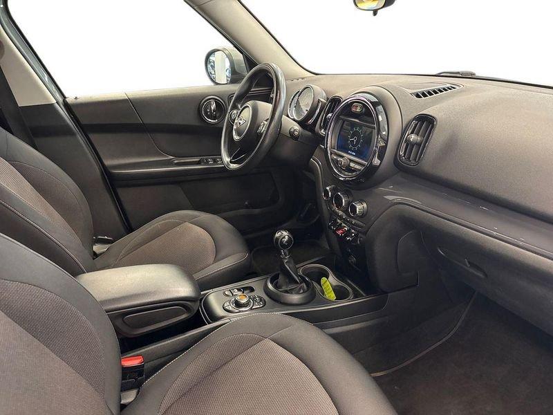 MINI Countryman Baker Street Cooper
