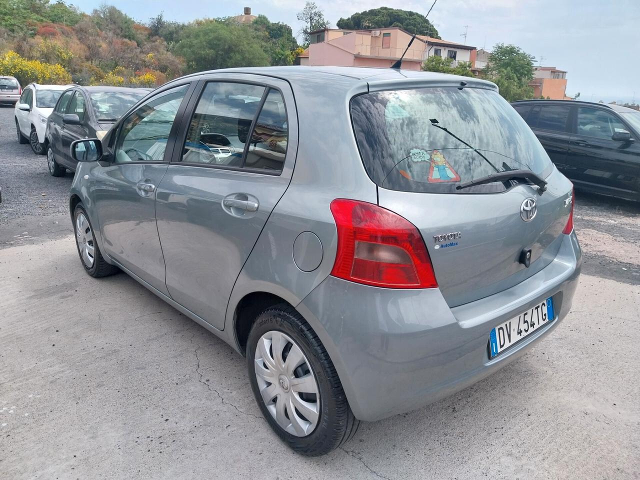 TOYOTA YARIS 1.0 BENZINA 120.000 KM 2008