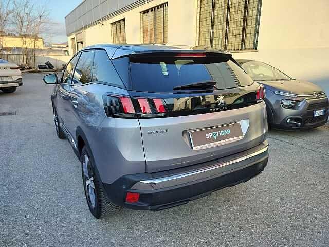 Peugeot 3008 BlueHDi 130 S&S EAT8 Allure