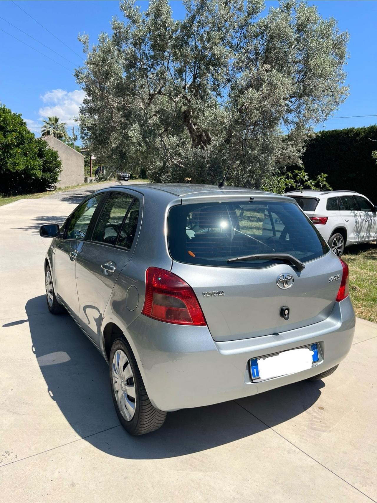 Toyota Yaris 1.4 D-4D Navi 90CV EUOR4 1PROPRIETA POCHI KM 120M CERTIFI