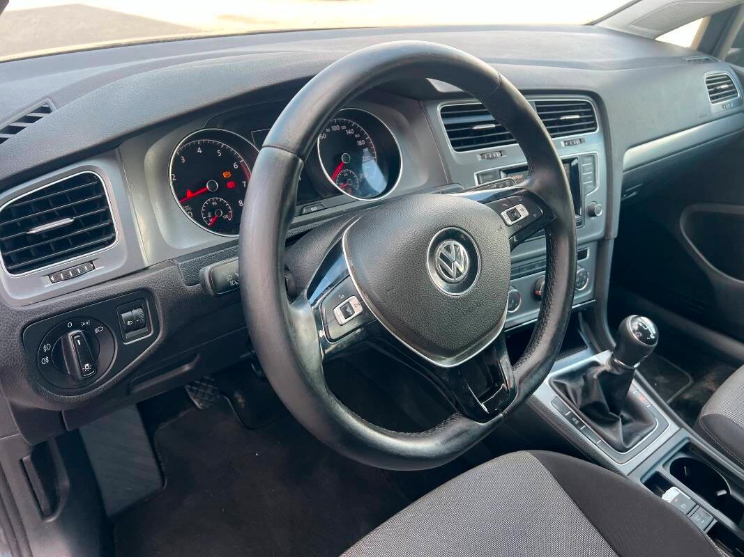 Volkswagen Golf 1.2 tsi Trendline 85cv 5p