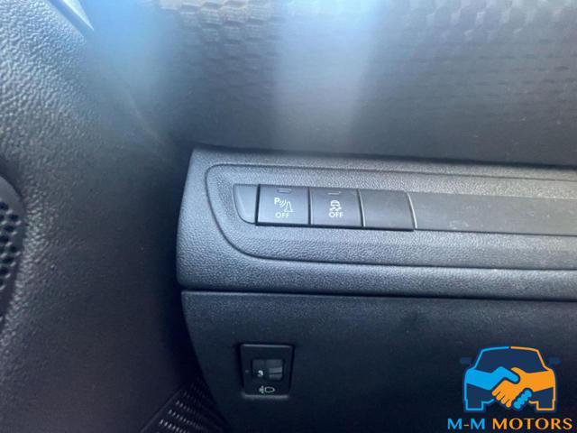 PEUGEOT 208 1° Allure ?neo patentati ?