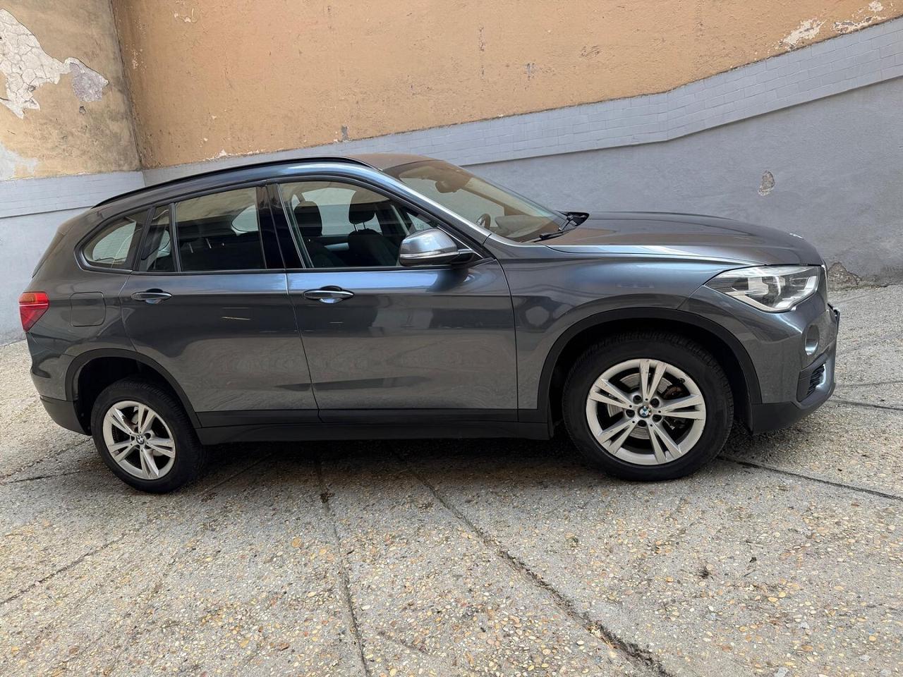 BMW X1 sDRIVE 18d 2.0 automatica