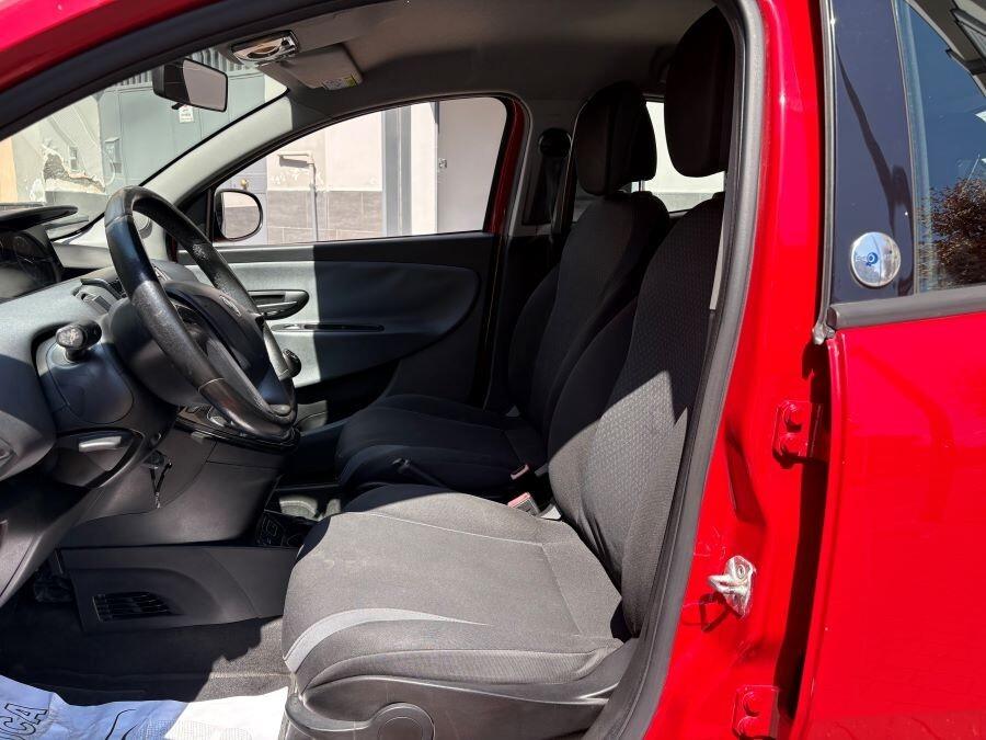 Lancia ypsilon 1.2 gpl ecochic certificata NUOVA