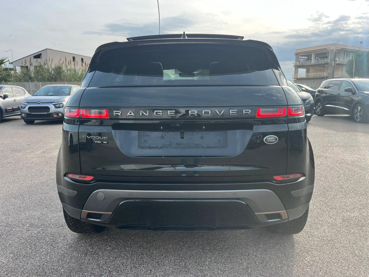 Land Rover Range Evoque 2.0D I4 180 CV AWD Auto R-Dynamic HSE