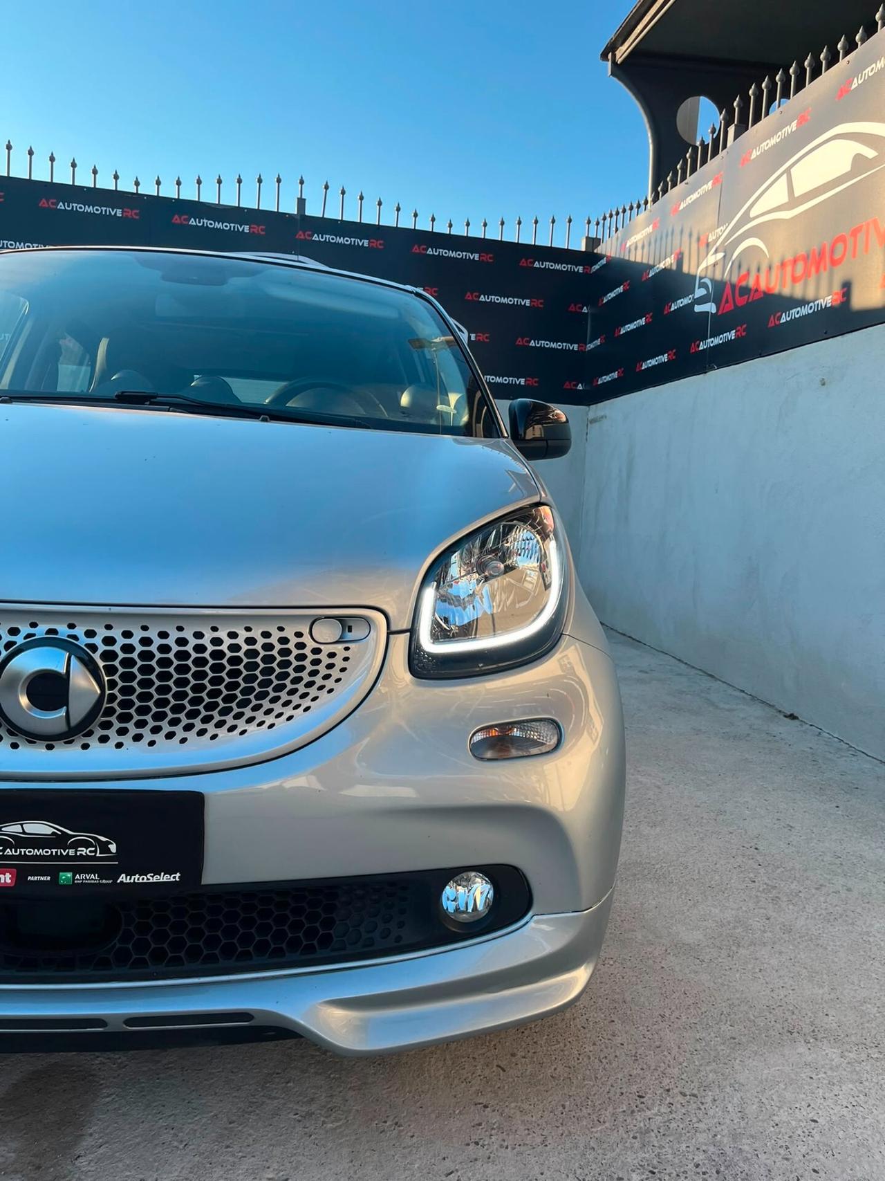 Smart ForFour 70 1.0 twinamic Superpassion