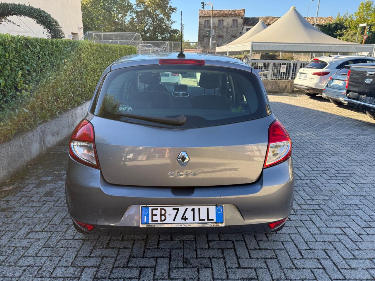 Renault Clio 1.2 neo patentati