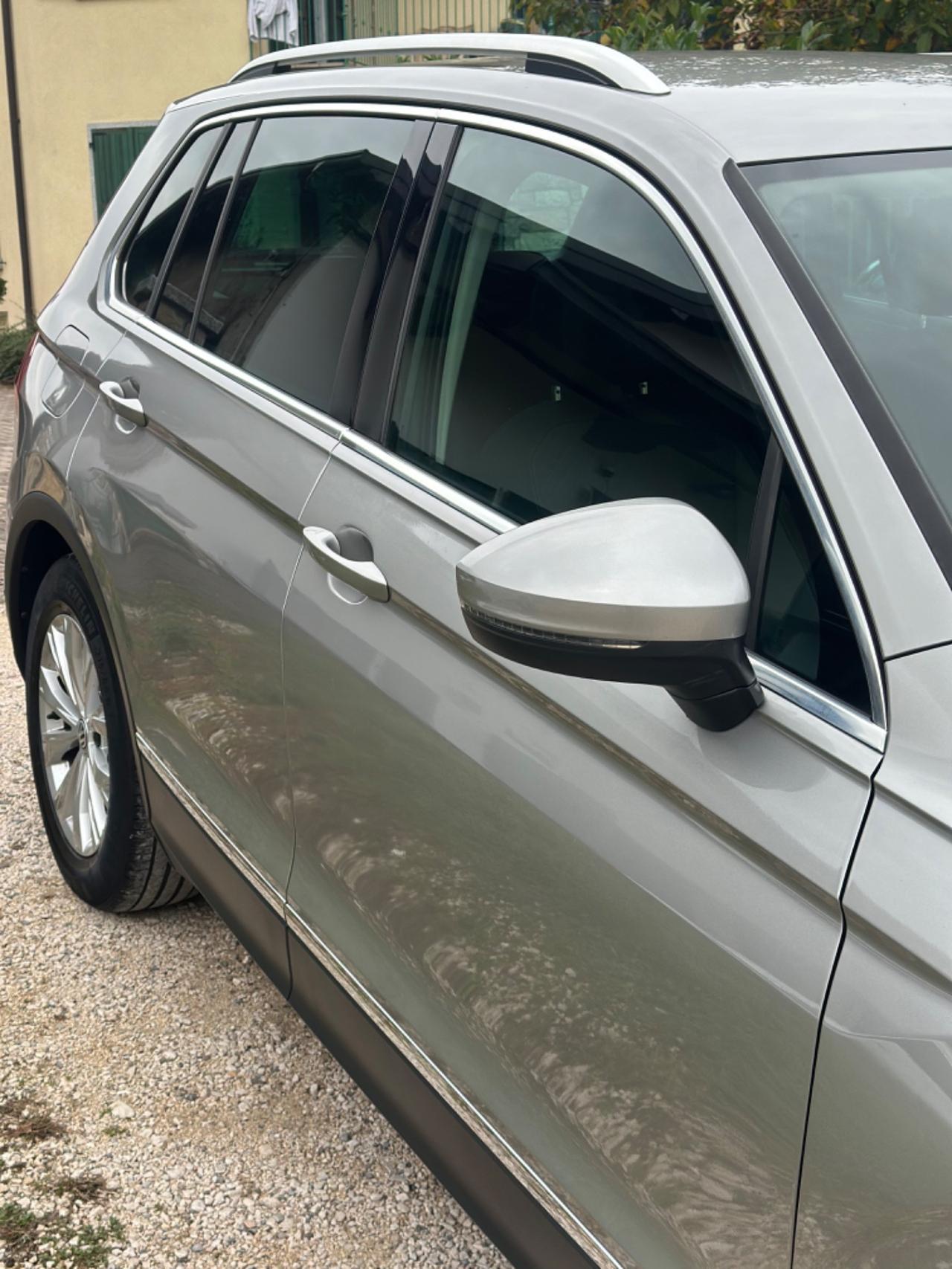 Volkswagen TIGUAN 1.6 TDI EU6B KMCERT GARANZ UNICOPR