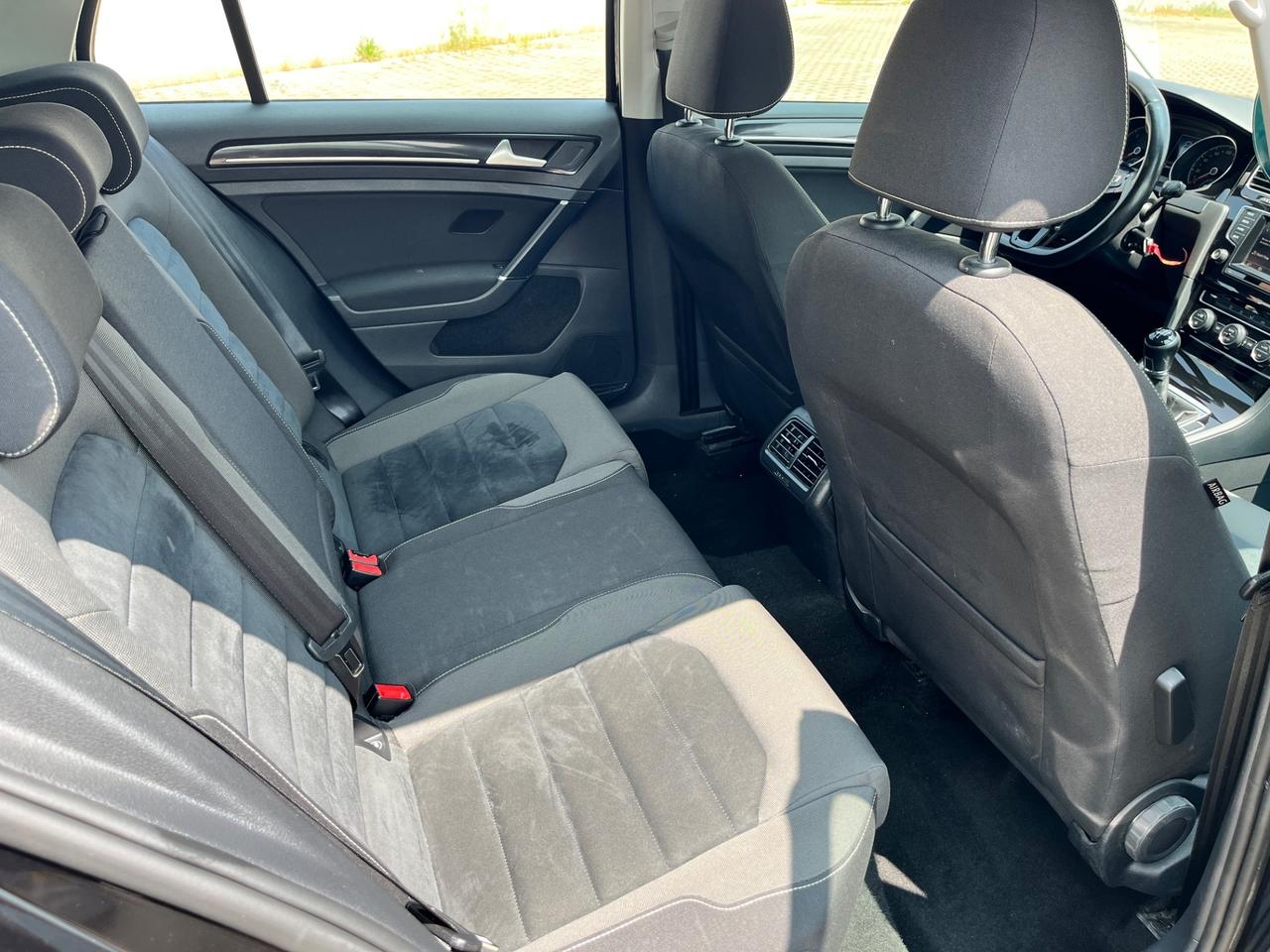 Volkswagen Golf 1.6 TDI 5p. Highline BlueMotion Technology