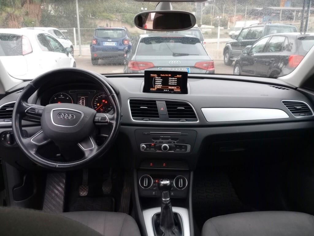 Audi Q3 2.0 TDI 150 CV Business