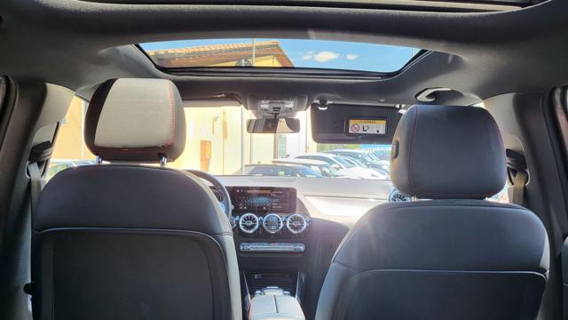 MERCEDES-BENZ GLA 200 d 4 MATIC PREMIUM AMG TETTO TAGLIANDI MB GARANZIA