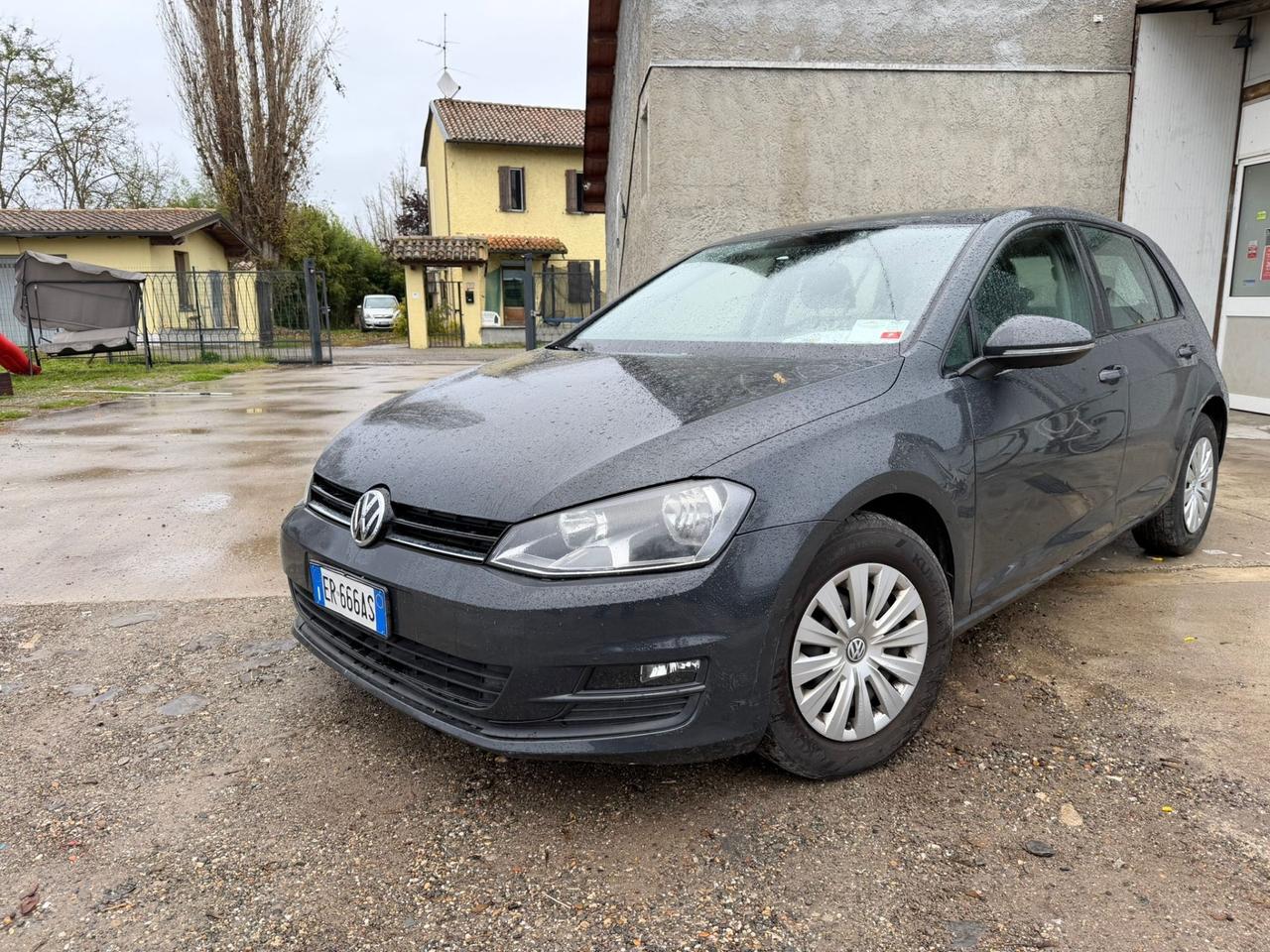 Volkswagen Golf 1.2 TSI 105 CV 3p. Trendline BlueMotion Technology