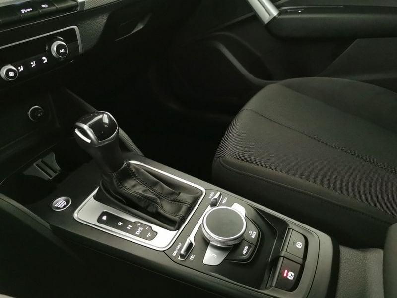 Audi Q2 35 1.5 tfsi Admired s-tronic