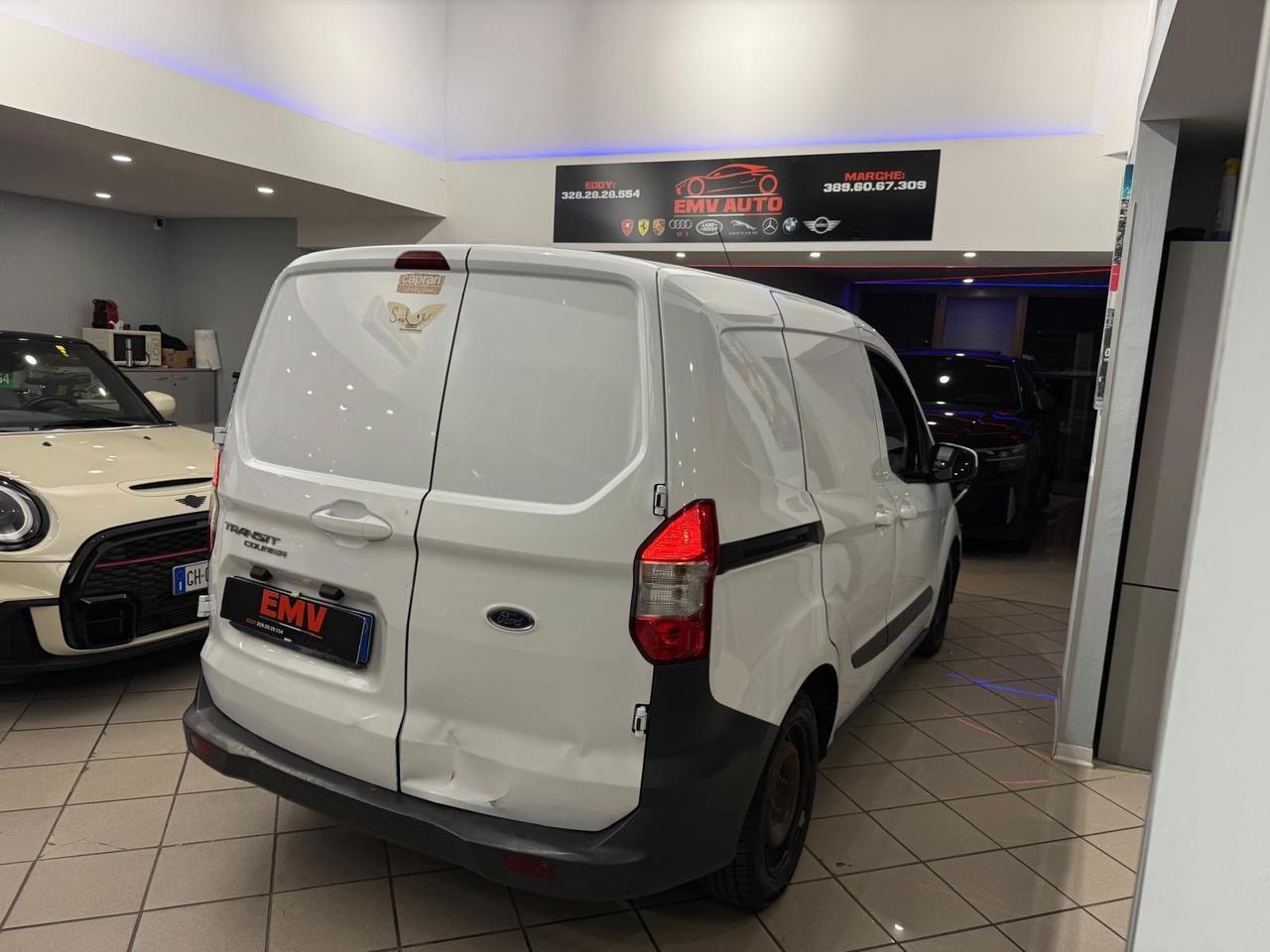 Ford Transit Courier 1.5 TDCi 75CV Van Entry