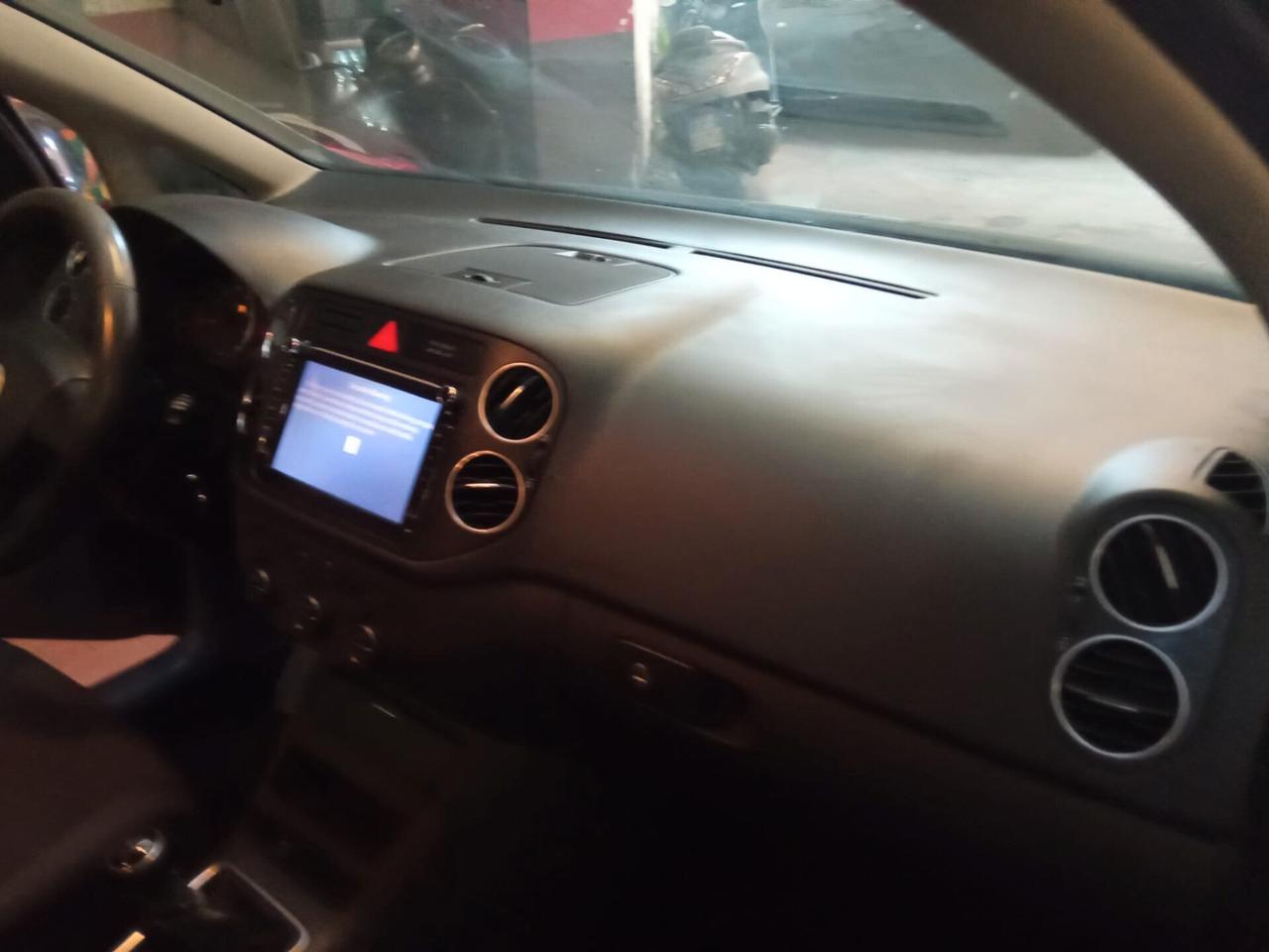 Volkswagen Golf Plus 1.6 FSI Sportline 115CV