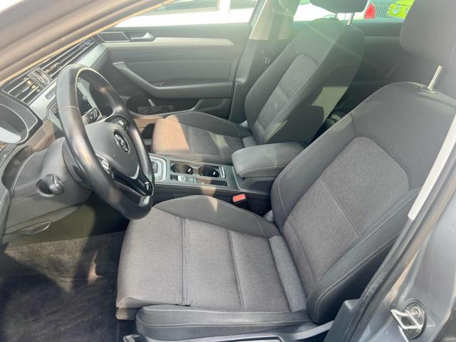 VOLKSWAGEN Passat Variant 2.0 TDI DSG Business BlueMotion Tech UNICO PROP