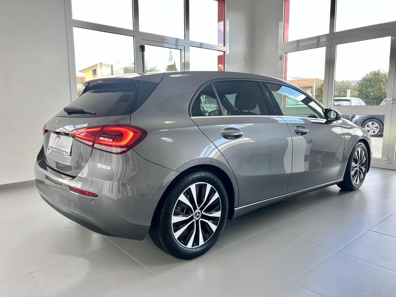 MB CLASSE A 180d AUTOMATIC BUSINESS LINE - 2022