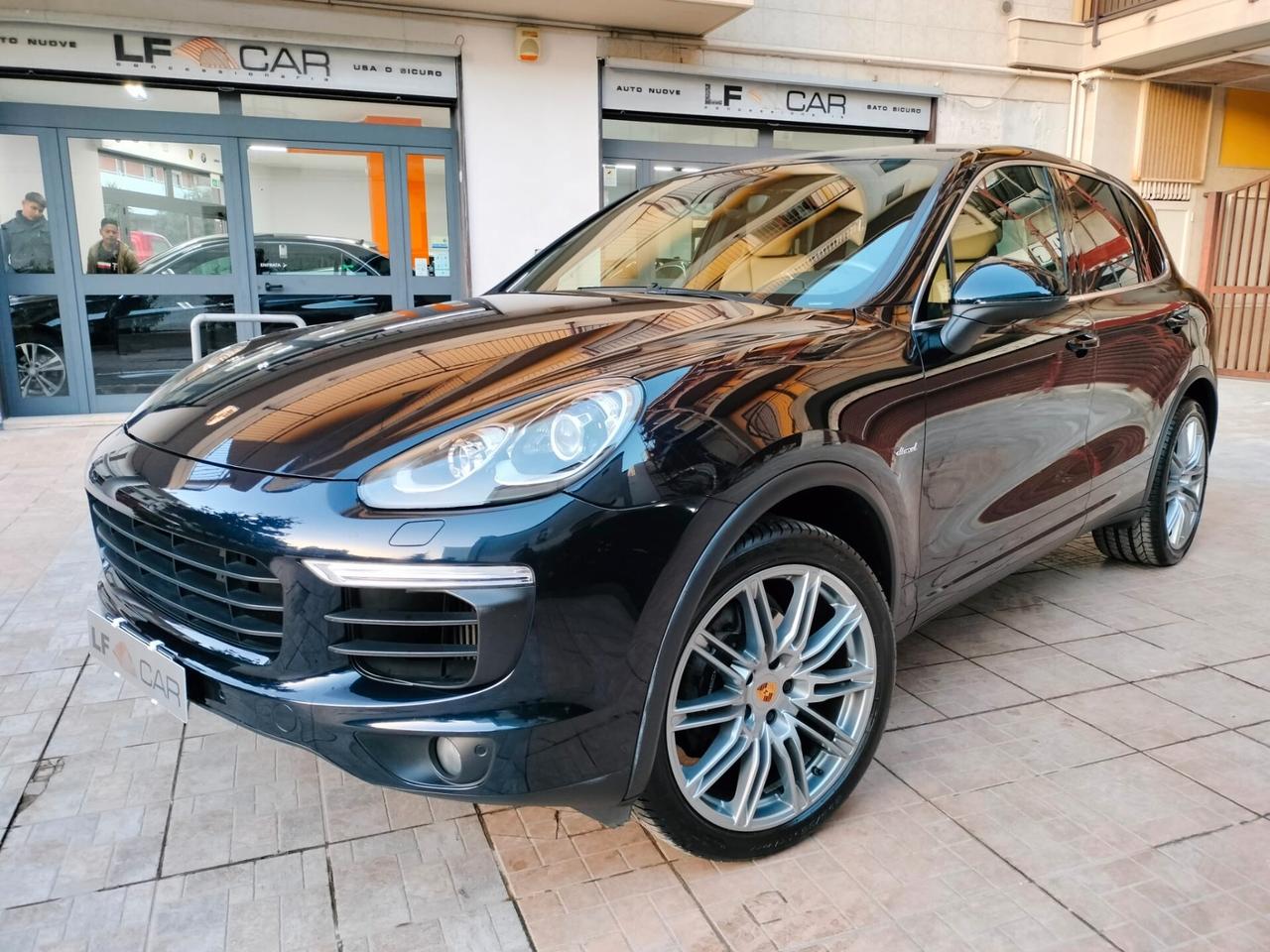 Porsche Cayenne 3.0 Diesel Tiptronic 250 cv