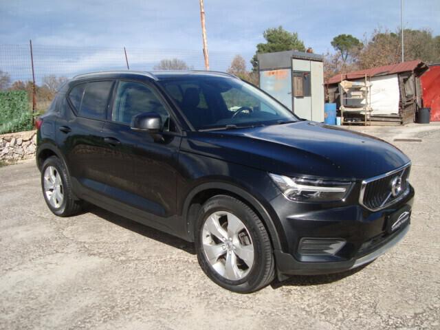 Volvo XC40 2.0 d3 Momentum Core awd auto my21