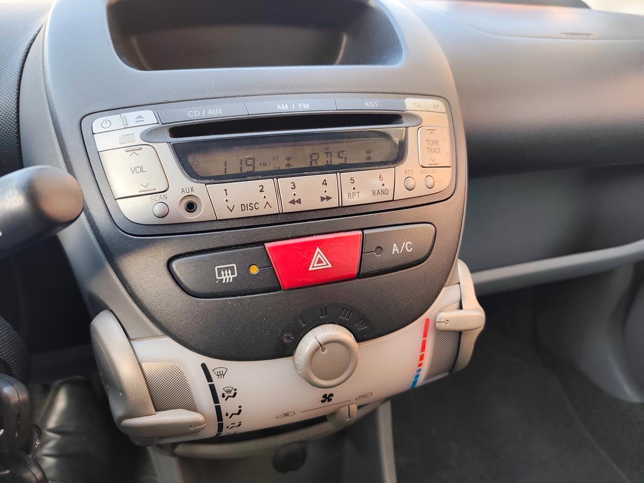 Toyota Aygo 1.0 Benz 5 porte euro 4